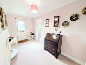 Photo 19- click for photo gallery